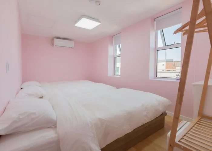 Private Retreat Hongdae 公寓
